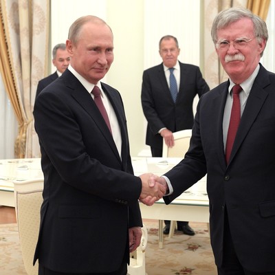 Владимир Путин подтвердил стремление России искать точки соприкосновения в отношениях с США Владимир Путин подтвердил стремление России искать точки соприкосновения в отношениях с США