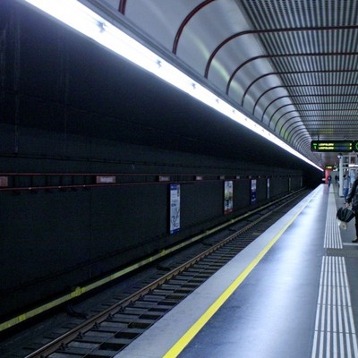 Метрополитен Вены введет полный запрет на употребление пищи с резким запахом Метрополитен Вены введет полный запрет на употребление пищи с резким запахом
