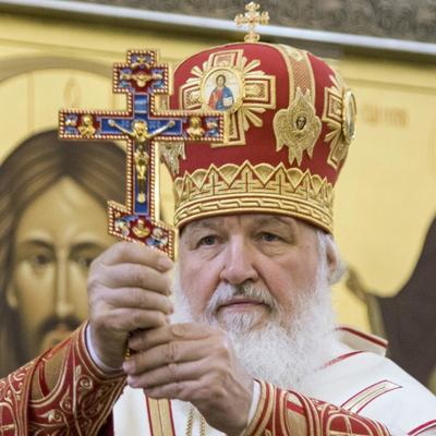Медведев с супругой Светланой поздравили Патриарха Кирилла с днем рождения Медведев с супругой Светланой поздравили Патриарха Кирилла с днем рождения