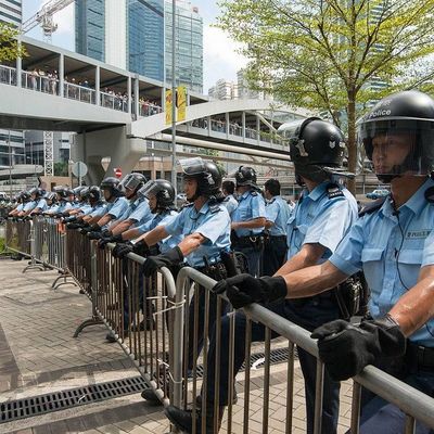 Для протестующих в аэропорту Гонконга выделили спецзоны Для протестующих в аэропорту Гонконга выделили спецзоны