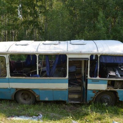 Автобус ПАЗ опрокинулся под Красноярском, пострадали 11 человек Автобус ПАЗ опрокинулся под Красноярском, пострадали 11 человек