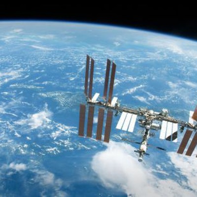 Корабль Dragon состыкуется с МКС 6 декабря Корабль Dragon состыкуется с МКС 6 декабря