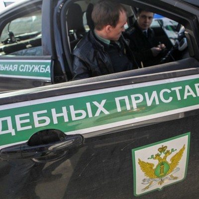 Долги граждан России по кредитам превысили 1,8 трлн рублей Долги граждан России по кредитам превысили 1,8 трлн рублей