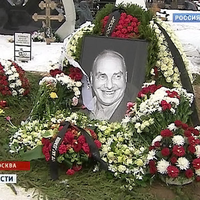Юрия соломина похоронят. Могила Виталия Соломина.