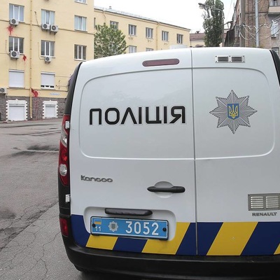 Украинские правоохранители задержали 19 человек в ходе беспорядков возле офиса Медведчука Украинские правоохранители задержали 19 человек в ходе беспорядков возле офиса Медведчука