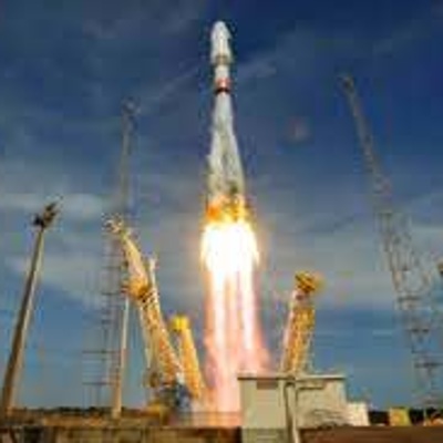 Запуск ракеты-носителя Запуск ракеты-носителя