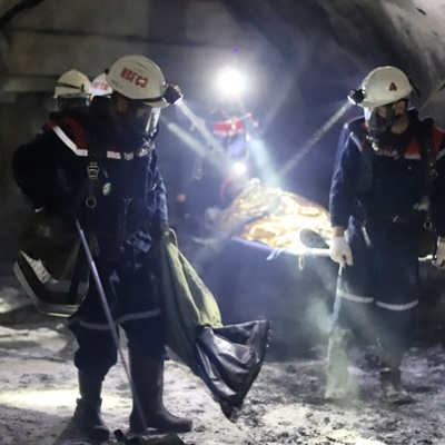 Горноспасатели нашли тела погибших в ноябре шахтеров Горноспасатели нашли тела погибших в ноябре шахтеров