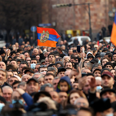 В Ереване опровергли возврат ходатайства об увольнении главы Генштаба В Ереване опровергли возврат ходатайства об увольнении главы Генштаба