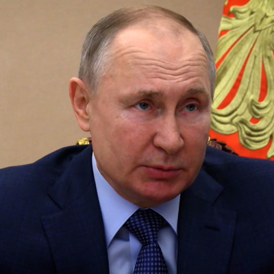 Путин сам пишет послание Федеральному собранию Путин сам пишет послание Федеральному собранию