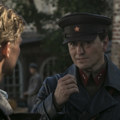 Кадр из сериала "Обитель"