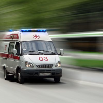 Москве джип упал с моста на Третьем транспортном кольце Москве джип упал с моста на Третьем транспортном кольце