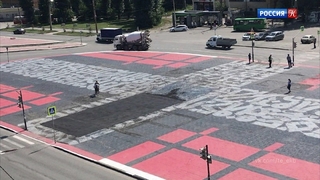 Покрас Лампас восстановит испорченное в Екатеринбурге граффити
