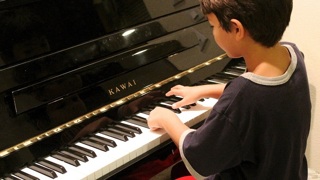 Объявлены результаты онлайн-конкурса молодых пианистов Владимира Крайнева