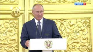 Владимир Путин провел встречу с cенаторами Совета Федераций