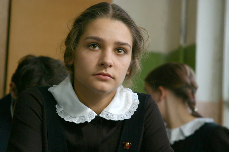 Обнаженная Глафира Тарханова – Цвет Пламени (2010)