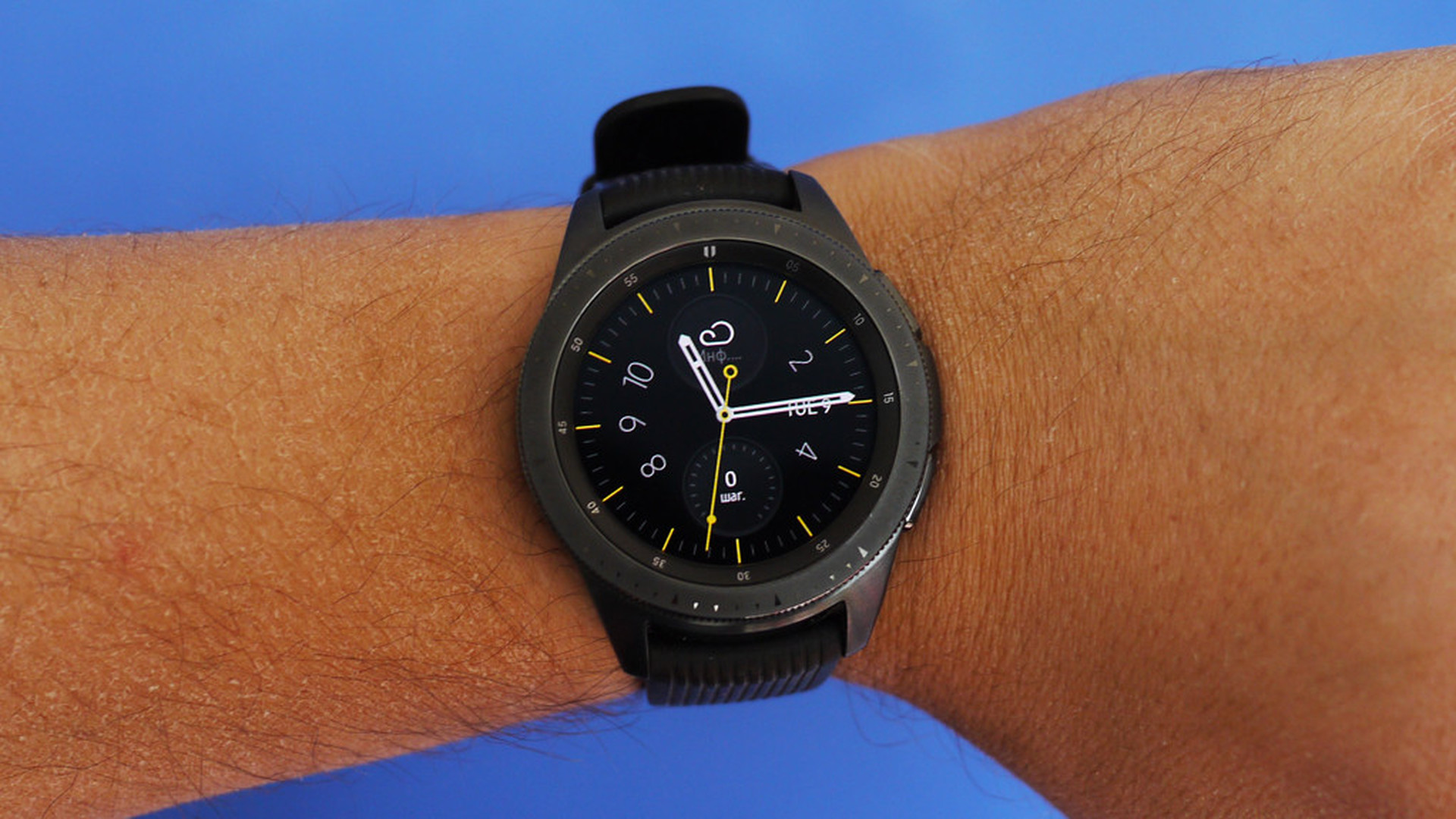 Samsung watch classic 42mm. Samsung watch 42mm. Часы самсунг с поворотным безелем. Samsung Galaxy watch 42 Водозащита. Galaxy watch 42mm (2018).