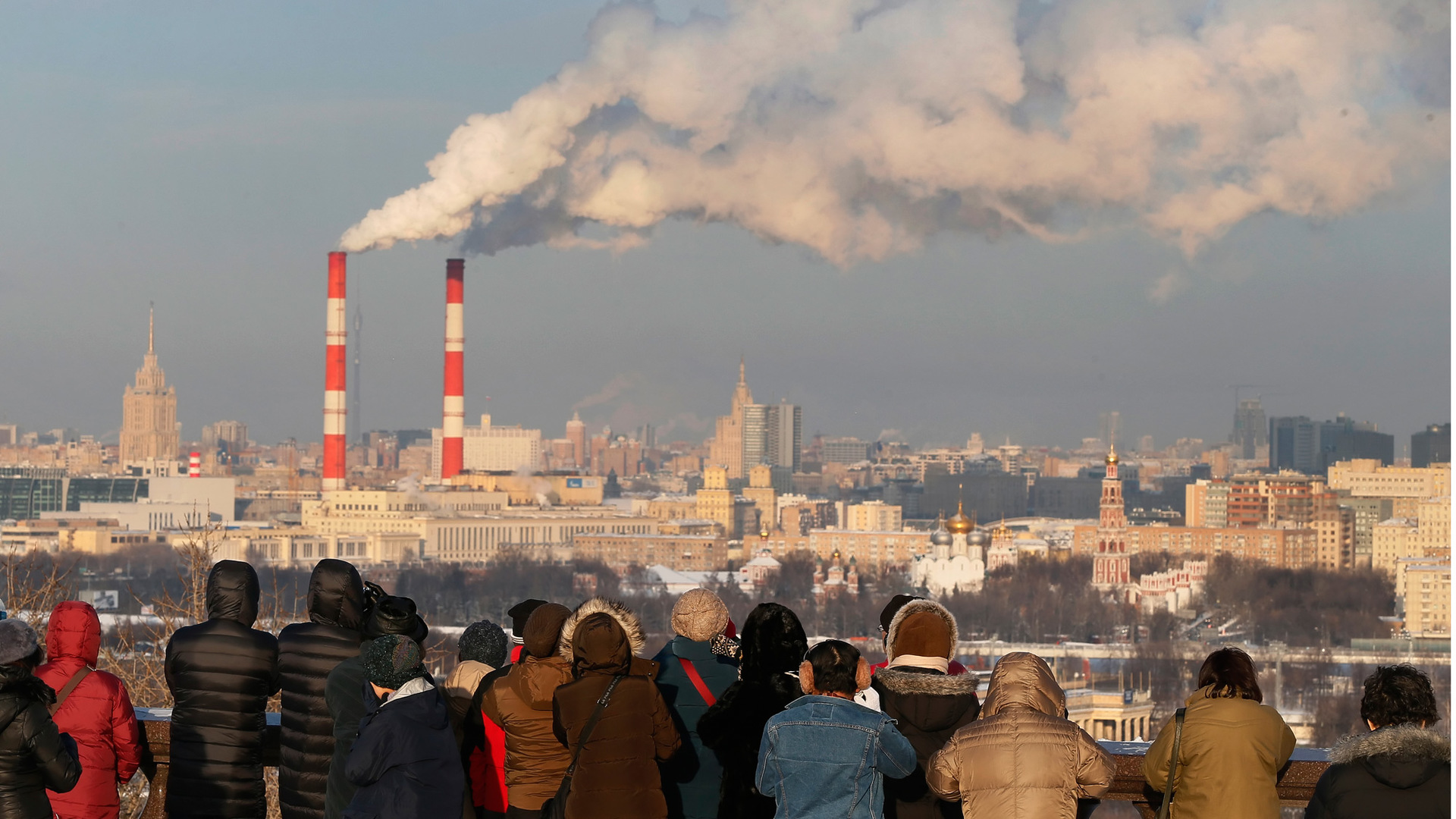 Тепло в москве. Циклон в Москве. Сильные Морозы 2006. Морозы 2006 года Москва. Циклон в Москве сегодня.