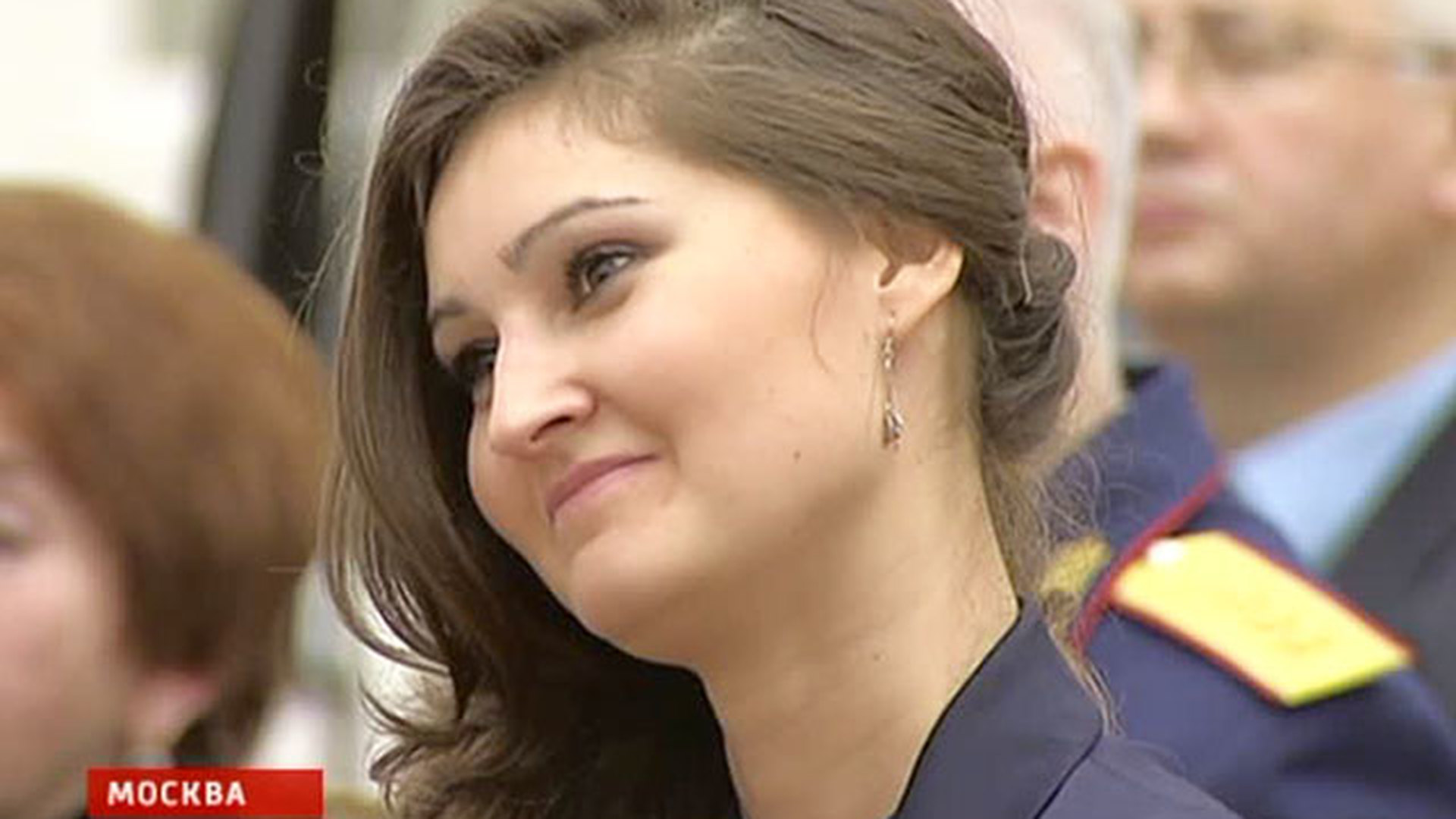 Анастасия Попова журналистка