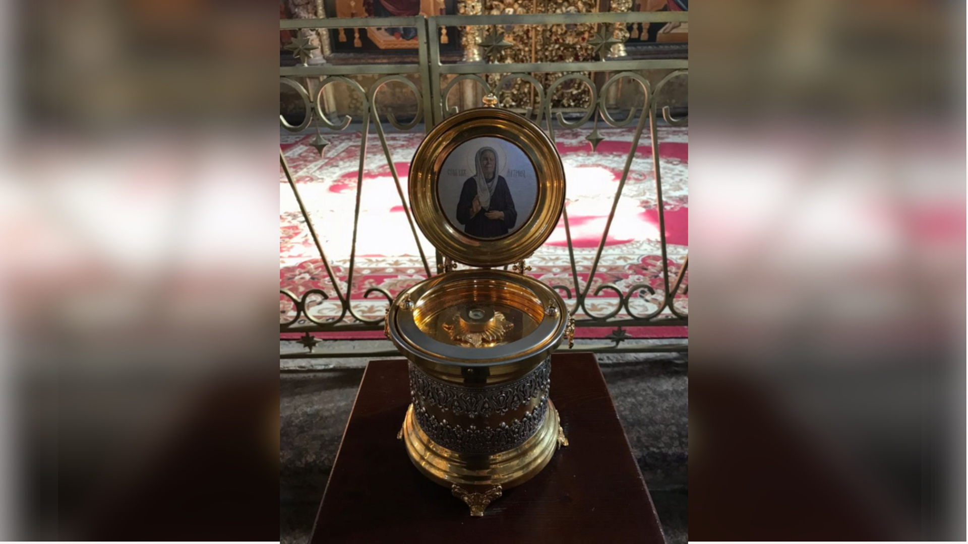 Святая мария горетти мощи. Мощи прп сергия радонежского. Нетленные мощи святой екатерины. Святитель спиридон нетленные мощи. Обретение мощей тихона белавина.