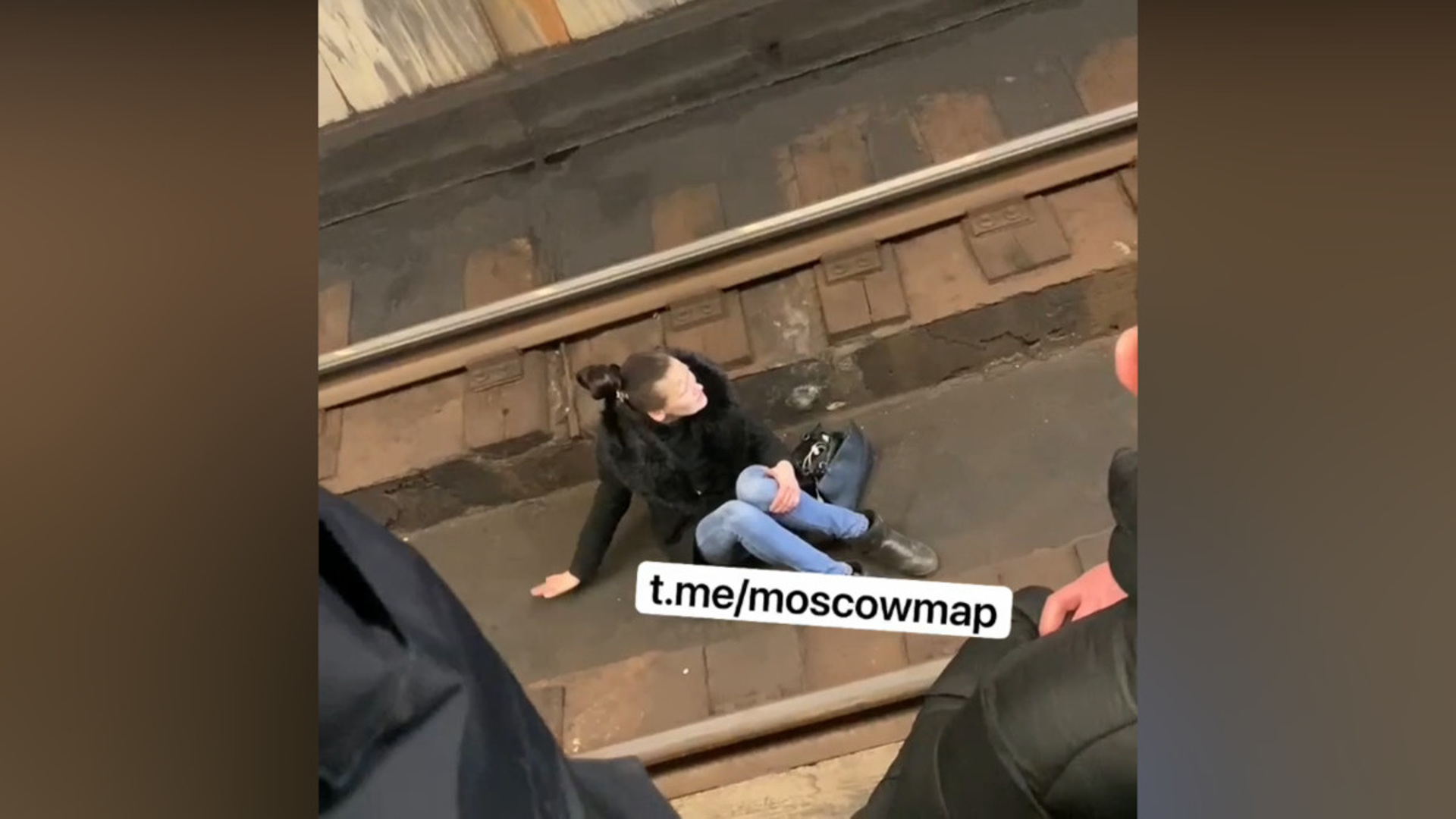 Самоубийство в метрополитене Москва