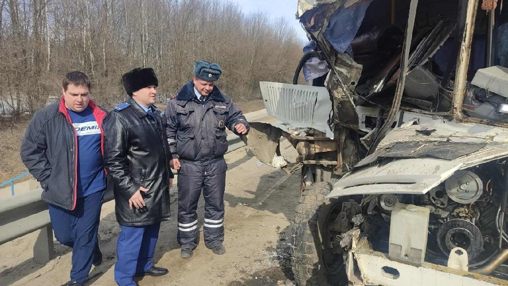 Автобус орел болхов. ДТП В Орловской области вчера. ДТП С автобусом в Орловской области.