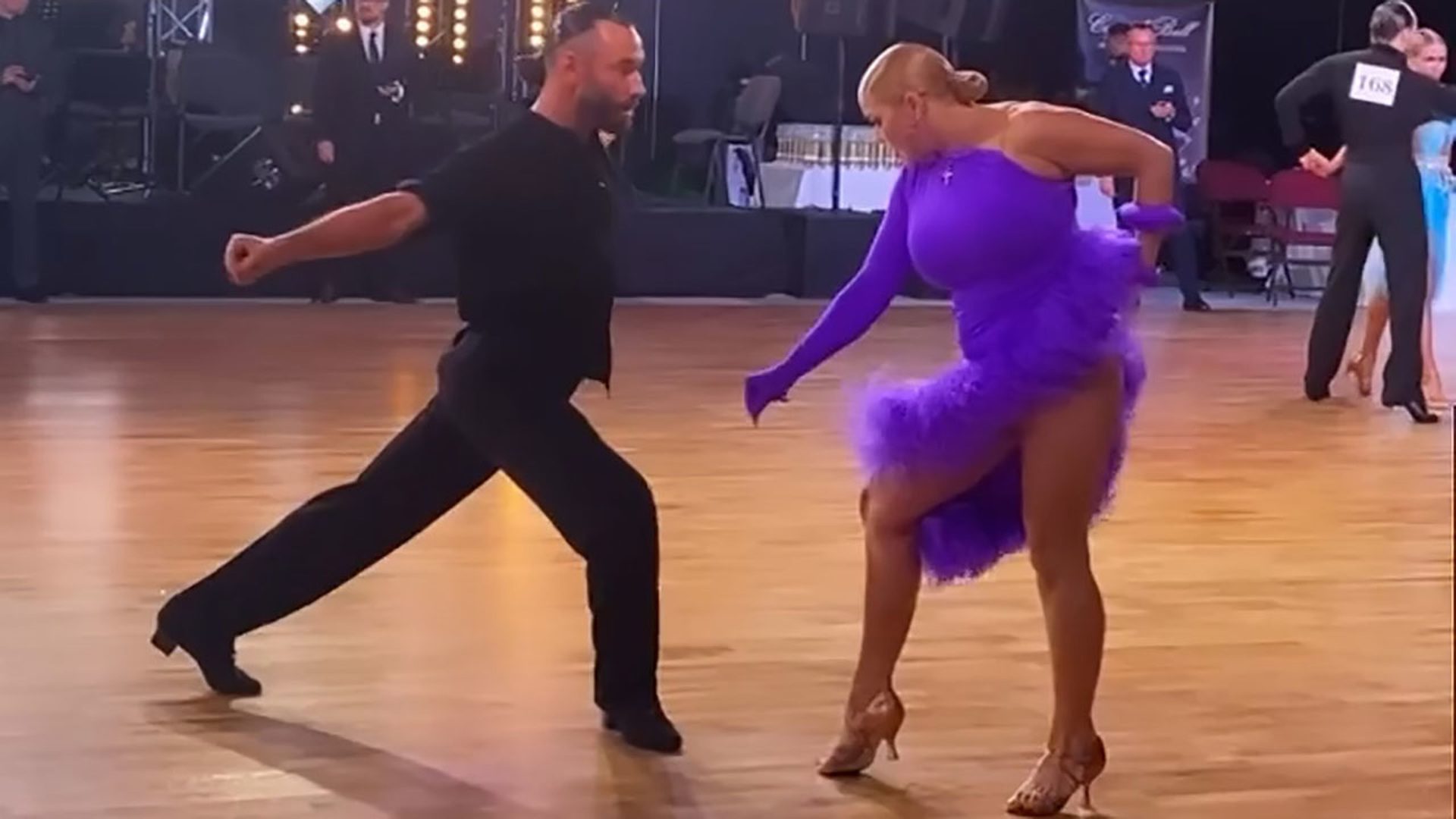 Ирина Пегова танцует 2022