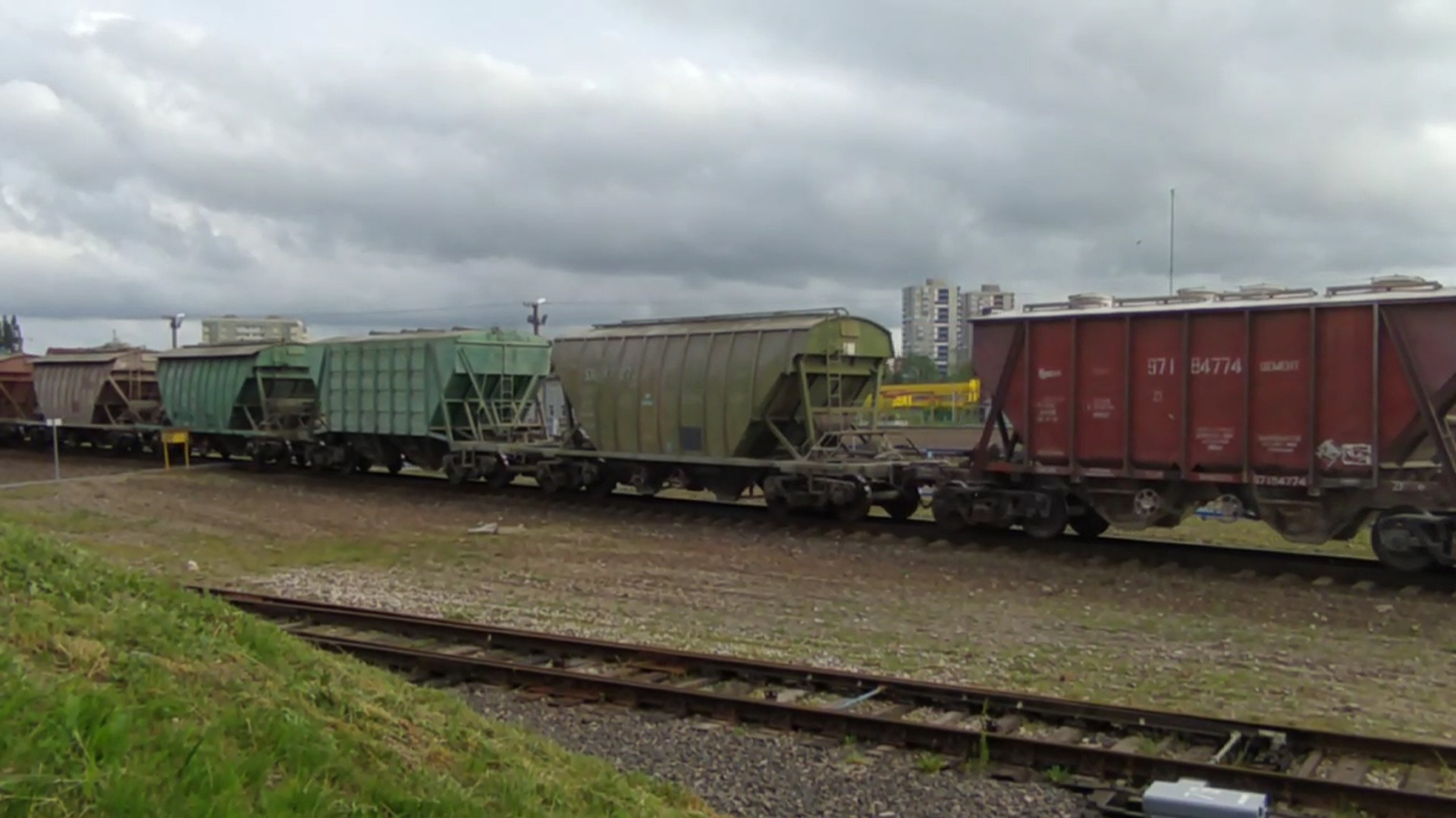 Вагон для перевозки щепы 23-4000-01. Вагон модели т119м. Вагоны под цемент. Вагон 60 тонн. Специальный вагон вг-124.