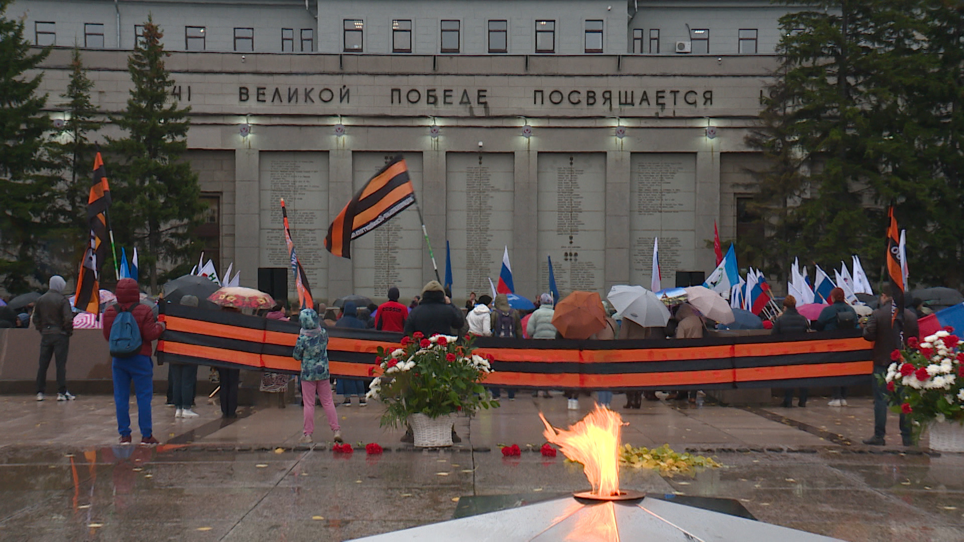 митинг на площади победы