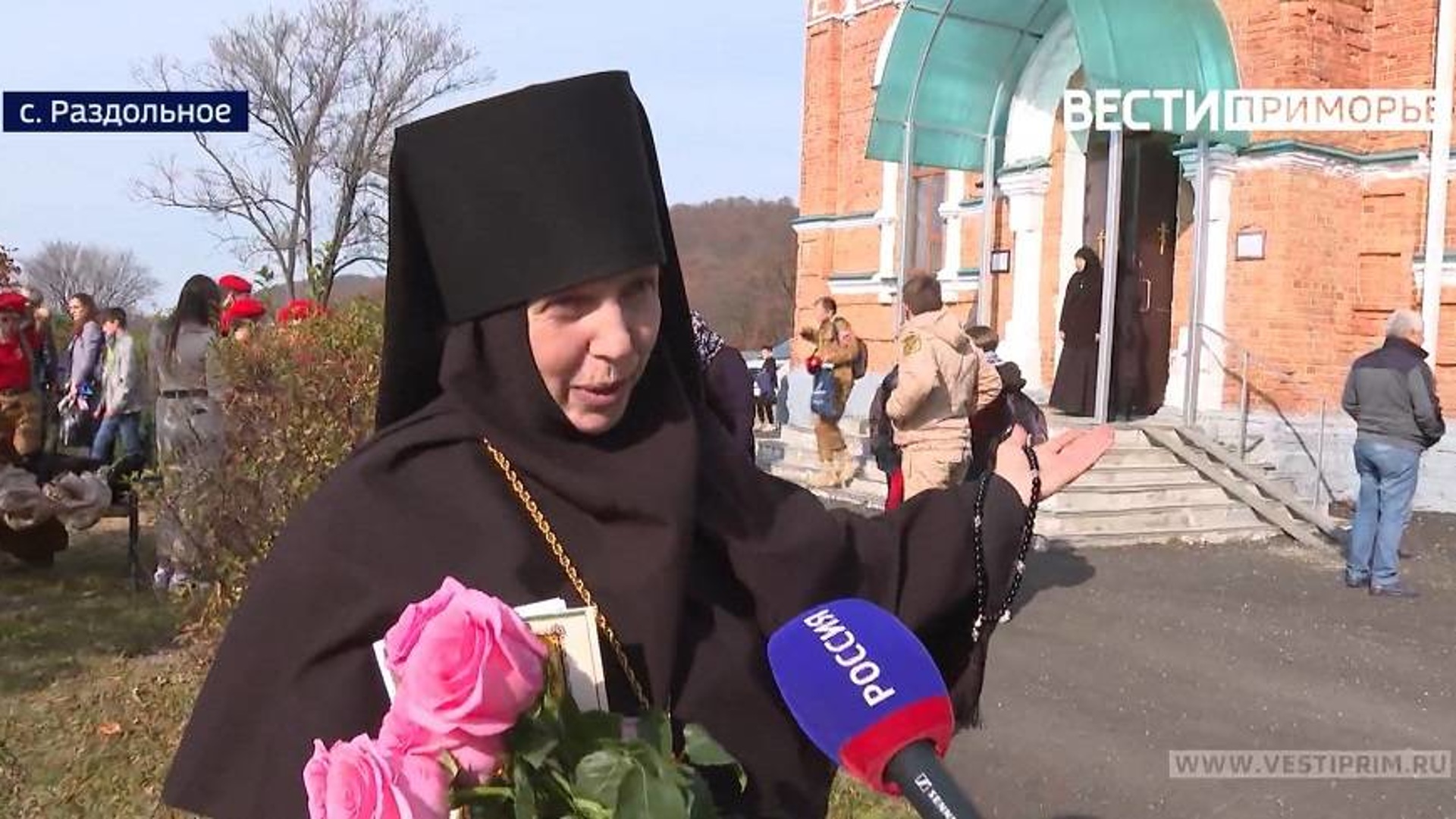 “社会”：Bogoroditsky修道院兄弟的礼物从喀山抵达Razdolnoye