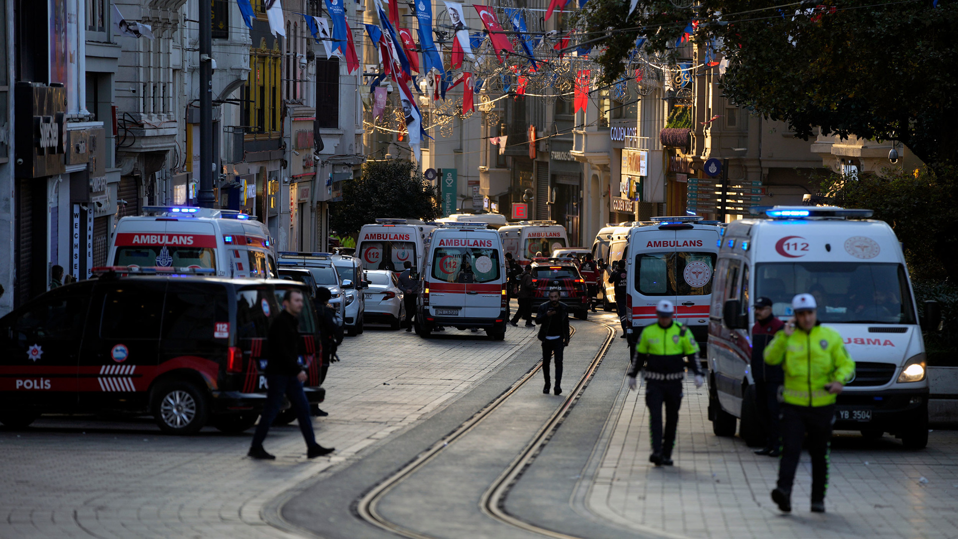 Теракт в Стамбуле: россиян среди пострадавших нет