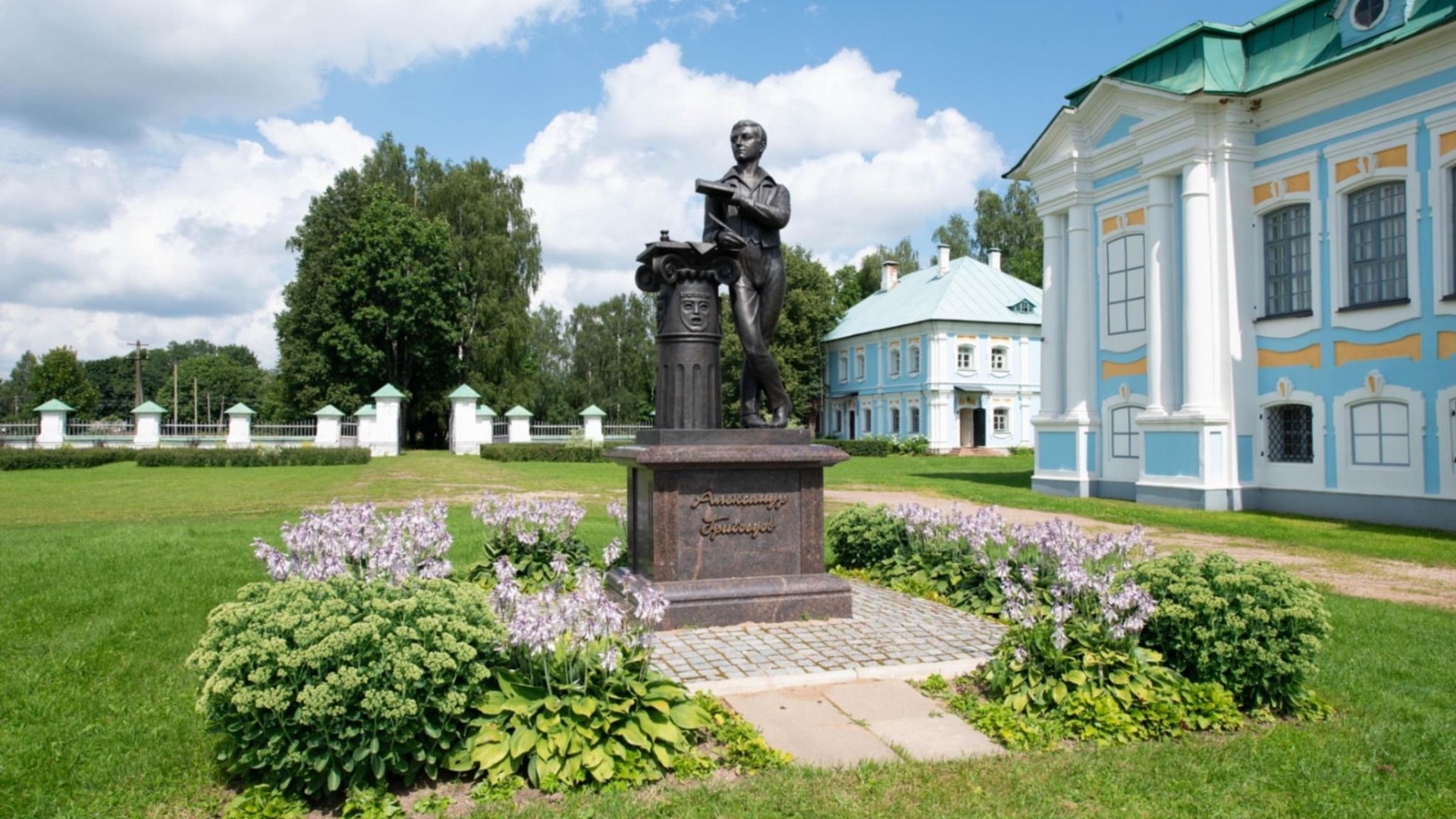 Усадьба грибоедова в смоленской области фото