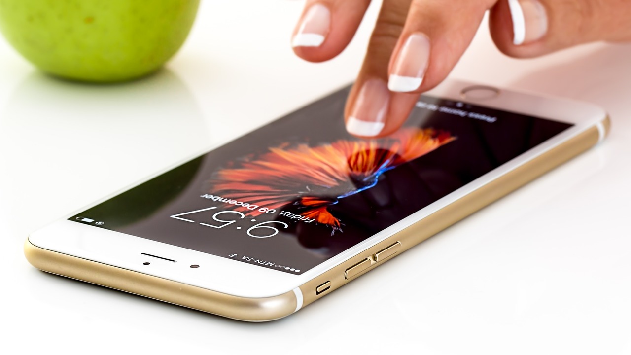 iPhone оказались уязвимы к атакам через сайты