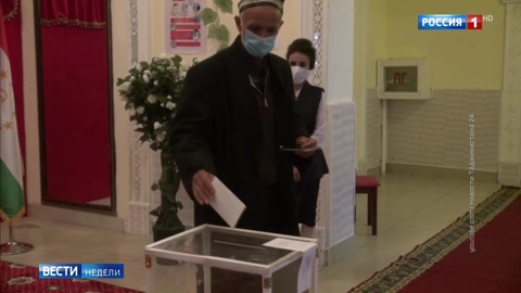 Выборы в Таджикистане: Эмомали Рахмон – главный фаворит