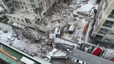 ЧП. Частичное обрушение строящегося дома в Корее попало на видео