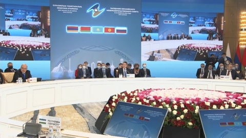 В центре Азии с Робертом Францевым. Казахстанские майнеры и власть талибов