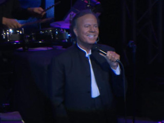 Хулио Иглесиас дал концерт в Москве