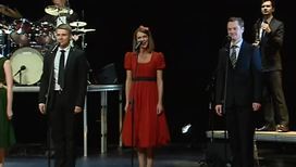 Песни звёзд советской эстрады звучат в спектакле Театра Наций