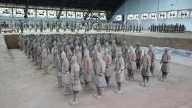 Терракотовая армия √ 8099 воинов, изготовленных из глины в III веке до н.э. 
