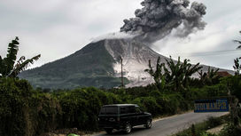 Эксперты подсчитали, сколько людей и как убивают вулканы