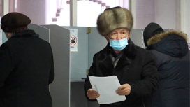 Киргизия высказалась за президентскую форму правления и выбрала главу страны