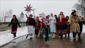 Белорусский Дед Мороз Зюзя провел экскурсию по своей новой резиденции