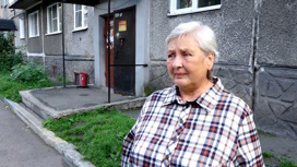 Пенсионерка в Новокузнецке чудом поймала выпавшего из окна младенца
