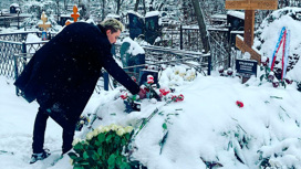 "Никто не знает, что у меня в душе": Дима Билан посетил могилу Александра Градского
