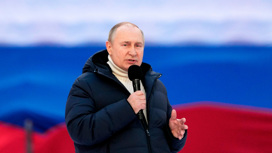 На концерт-митинг в "Лужниках" пришел Владимир Путин
