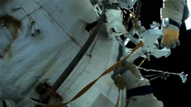Космонавты Артемьев и Матвеев более шести часов провели в открытом космосе