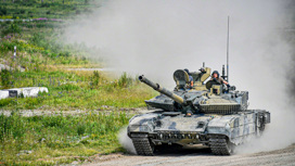 "Уралвагонзавод" отправил российской армии новые танки Т-90М "Прорыв"