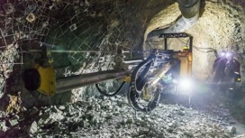 Обрушение породы произошло на шахте "Распадская-Коксовая" в Кузбассе