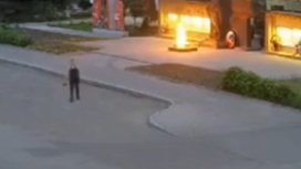 Бросивший венок в Вечный огонь житель Подмосковья попал на видео