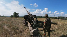 Работа российской артиллерии и атака по националистам: сводки из ДНР