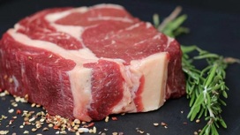 Как красное мясо вредит здоровью сердца людей старше 65